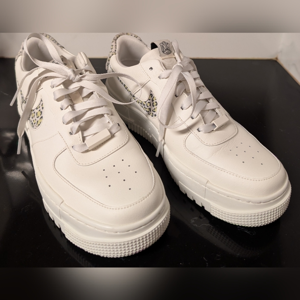 Nike Air Force 1 Pixel SE Leopard Print Sail/Lemon Sneakers Size 10 MSRP $140 - Picture 7 of 13